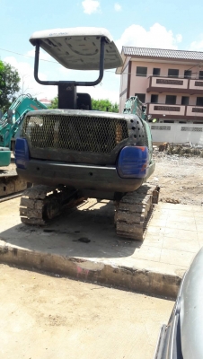 KOMATSU PC 30-7 ราคา 270,000 KOMATSU PC 30-7 ราคา 270,000
