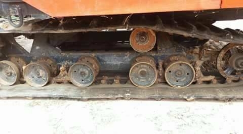 ขายรถเกี่ยวข้าวคูโบต้าDC60ปี53รองกระสอบ ทำงานสองพันชม.พร้อมรถลากสาลี่