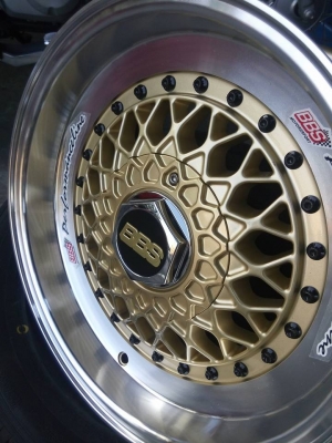 แม็กใหม่ BBS ขอบ 15 กว้าง 7 ใส่รถ 4 รู 100 และ 114 ราคาถูก แม็กใหม่ BBS ขอบ 15 กว้าง 7 ใส่รถ 4 รู 100 และ 114 ราคาถูก