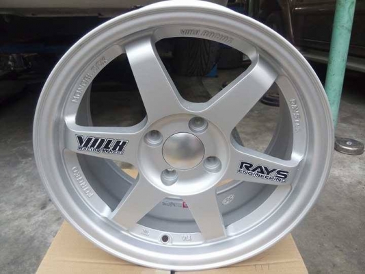 แม็กใหม่ TE37 จากค่าย xxr ขอบ 15 กว้าง 7 ออฟ 33 มี 4 สี ดำเทากัลบรอนด์น้ำดาล แม็กใหม่ TE37 จากค่าย xxr ขอบ 15 กว้าง 7 ออฟ 33 มี 4 สี ดำเทากัลบรอนด์น้ำดาล