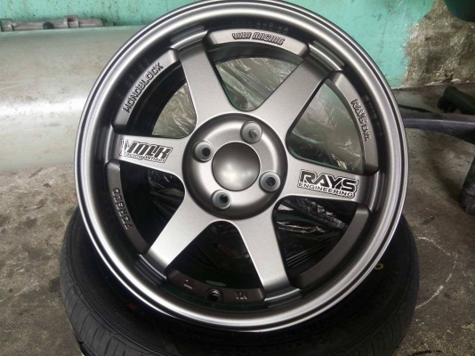 แม็กใหม่ TE37 จากค่าย xxr ขอบ 15 กว้าง 7 ออฟ 33 มี 4 สี ดำเทากัลบรอนด์น้ำดาล แม็กใหม่ TE37 จากค่าย xxr ขอบ 15 กว้าง 7 ออฟ 33 มี 4 สี ดำเทากัลบรอนด์น้ำดาล
