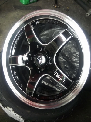 ล้อใหม่สีดำขอบเงา กลึงก้านแนวล้อเวล ขอบ 15 กว้าง 7 ออฟ 38 ราคาถูก
