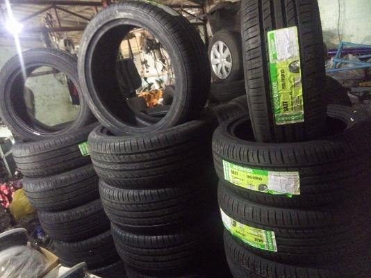 ยางไทย goodride thailand ราคา 4 เส้น 5700 บาท รับประกันบาดบวมแตกตำ เปลี่ยนใหม่ได้