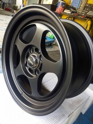 แม็กใหม่สปูน ขอบ 15 กว้าง 7 ออฟ 30 แม็กใหม่สปูน ขอบ 15 กว้าง 7 ออฟ 30