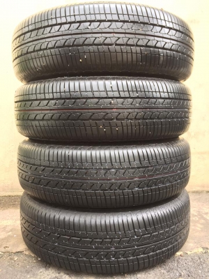 ขายยาง BRIDGESTONE B250 175-65-15 ปี17 สภาพป้ายแดง ตุ่มอยู่ทุกเส้น ชุดละ 5,500 บาท