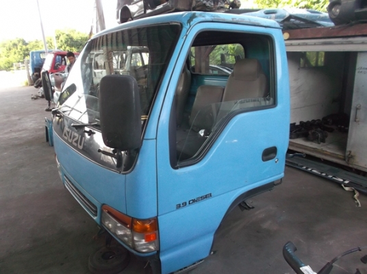 หัวเก๋ง ISUZU NPR 120แรง สภาพสวย อุปกรณ์ครบ มีหลายหัว หัวเก๋ง ISUZU NPR 120แรง สภาพสวย อุปกรณ์ครบ มีหลายหัว