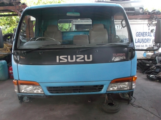 หัวเก๋ง ISUZU NPR 120แรง  สภาพสวย  อุปกรณ์ครบ  มีหลายหัว