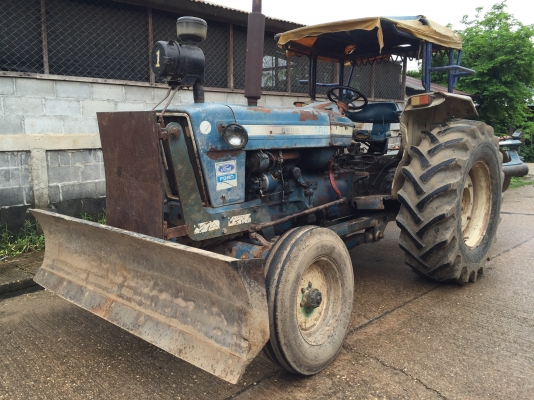 Ford6600 T5 ใบดันไม่มีหางนะครับ ปั้มดี เครื่องดี ยางสวย โนบุ้คนะครับ