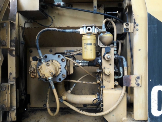 ขายCATERPILLAR 311  เก่าใน  สภาพสวย  เครื่อวปั๊มดี โซ่ใหม่  แทรค 70  พร้อมใช้  โทร  089-3818694  ดวงนภา