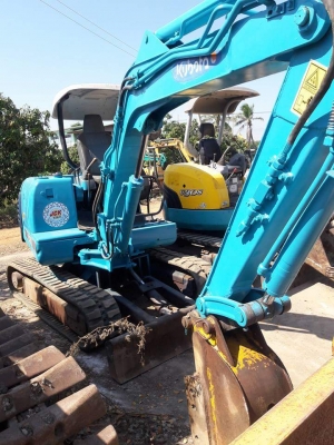 ขายค่ะKUBOTA 035  เก่าใน  สภาพดี  มีลายแย๊ก   เครื่องปั๊มดี  ลอลระบบกันได้ทุกวัน  โทร  089-3818694  ดวงนภา