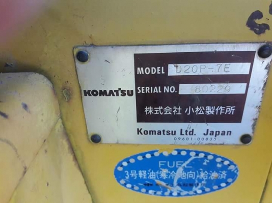 ขายKOMATSU D20P-7E  เก่าใน  สภาพดี  พร้อมใช้  เอกสารครบ  ลองระบบกันได้ทุกวัน  โทร  089-3818694  ดวงนภา