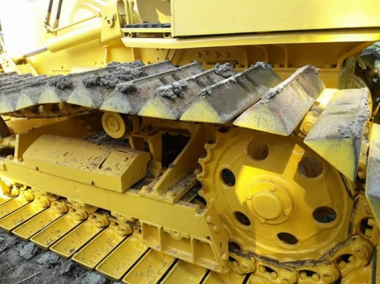 ขายKOMATSU D20P-7E  เก่าใน  สภาพดี  พร้อมใช้  เอกสารครบ  ลองระบบกันได้ทุกวัน  โทร  089-3818694  ดวงนภา