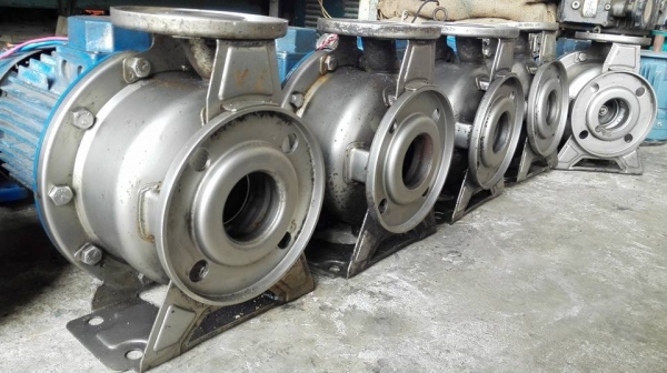 ** SOLD ** ปั้มน้ำหัวสแตนเลสอิตาลี่ EBARA 5.5 HP 380V ท่อ 2.5&quot;- 1.5&quot; ของสดเดิมตัดมาใหม่ๆพร้อมใช้ทุกตัว