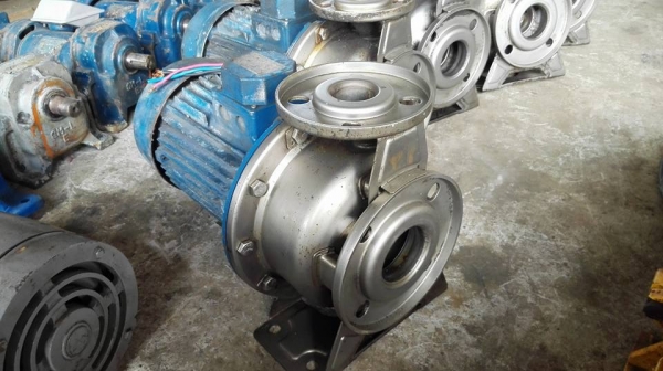 ** SOLD ** ปั้มน้ำหัวสแตนเลสอิตาลี่ EBARA 5.5 HP 380V ท่อ 2.5"- 1.5" ของสดเดิมตัดมาใหม่ๆพร้อมใช้ทุกตัว ** SOLD ** ปั้มน้ำหัวสแตนเลสอิตาลี่ EBARA 5.5 HP 380V ท่อ 2.5"- 1.5" ของสดเดิมตัดมาใหม่ๆพร้อมใช้ทุกตัว