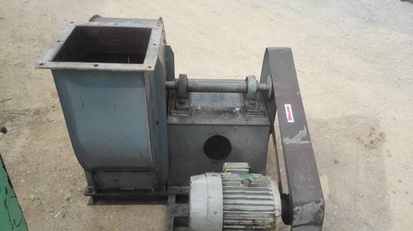 ** SOLD ** โบวเวอร์ดูดเป่าอากาศ 7.5 HP 380V พร้อมใช้