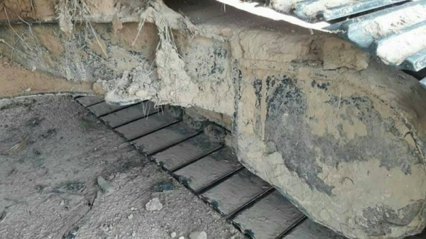 ขาย 1,490,000  HITACHI ZX200-3G ทำงาน 8,900 ชม. เครื่องดี ปั้มแรง โช่หนา เอวแน่น เอกสารเล่มทะเบียน รถอยู่ ศรีสะเกษ  090-772-3710 090-772-3708