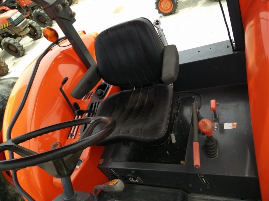 รุ่นใหญ่แรงๆ Kubota M108S Max สวยๆพร้อมใช้งาน มีรับประกัน 500 ชั่วโมงหรือ 9 เดือน รุ่นใหญ่แรงๆ Kubota M108S Max สวยๆพร้อมใช้งาน มีรับประกัน 500 ชั่วโมงหรือ 9 เดือน