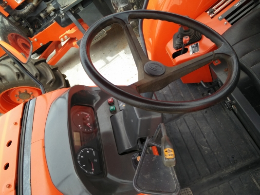 รุ่นใหญ่แรงๆ Kubota M108S Max สวยๆพร้อมใช้งาน มีรับประกัน 500 ชั่วโมงหรือ 9 เดือน รุ่นใหญ่แรงๆ Kubota M108S Max สวยๆพร้อมใช้งาน มีรับประกัน 500 ชั่วโมงหรือ 9 เดือน