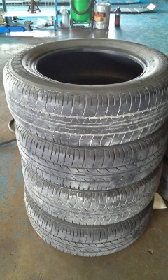 185/65R15  BRIDGESTONE B250 ชุด 4 เส้น  tel. 081-427-3941