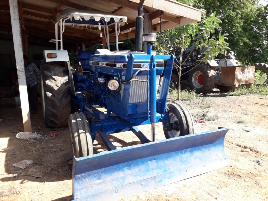 ขายรถไถฟอร์ด 6600 สภาพสวย พร้อมใช้งาน มีทะเบียน ขายรถไถฟอร์ด 6600 สภาพสวย พร้อมใช้งาน มีทะเบียน