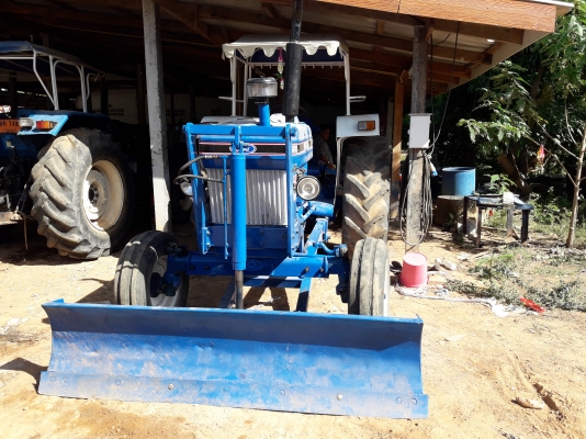 ขายรถไถฟอร์ด 6600 สภาพสวย พร้อมใช้งาน มีทะเบียน ขายรถไถฟอร์ด 6600 สภาพสวย พร้อมใช้งาน มีทะเบียน