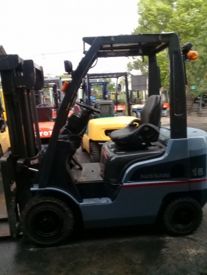 +++ ขายโฟล์คลิฟท์ NISSAN FD15 (รุ่นใหม่) ขนาด 1.5 ตัน เครื่องยนต์ดีเซล เสา 3 เมตร เกียร์ออโตเมติค ยางตันครับ +++ ขายโฟล์คลิฟท์ NISSAN FD15 (รุ่นใหม่) ขนาด 1.5 ตัน เครื่องยนต์ดีเซล เสา 3 เมตร เกียร์ออโตเมติค ยางตันครับ