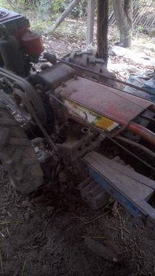 รถไถเดินตามET95