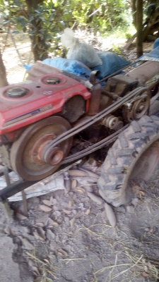 รถไถเดินตามET95