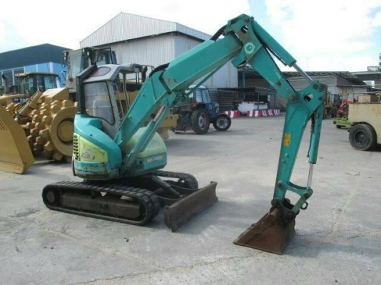 ขายรถขุด Yanmar รุ่น B3-5 เครื่องยนต์ตัวใหม่ เก่าญี่ปุ่นแท้ 100\% ขายรถขุด Yanmar รุ่น B3-5 เครื่องยนต์ตัวใหม่ เก่าญี่ปุ่นแท้ 100\%