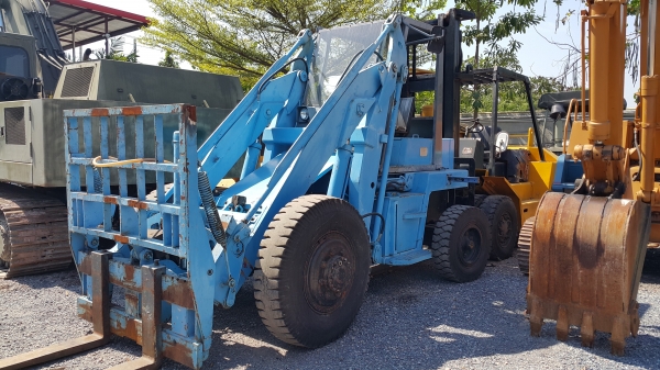 รถตักล้อยาง TOYOTA 3SD20 เครื่องดีเซล เก่าญี่ปุ่น สภาพดีมาก