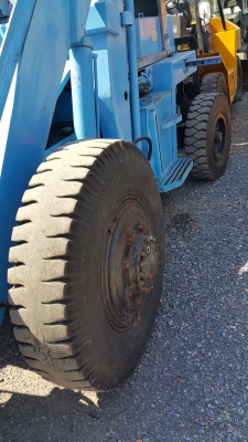 รถตักล้อยาง TOYOTA 3SD20 เครื่องดีเซล เก่าญี่ปุ่น สภาพดีมาก