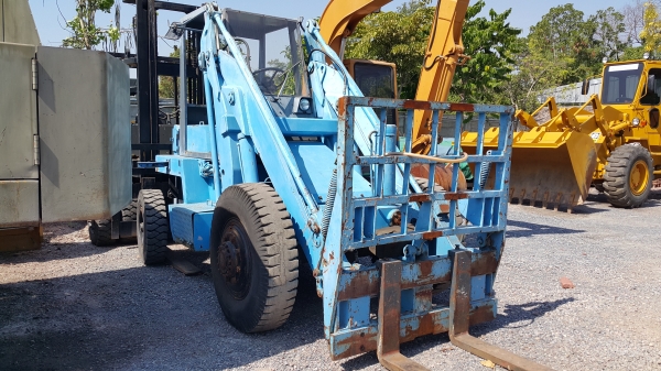 รถตักล้อยาง TOYOTA 3SD20 เครื่องดีเซล เก่าญี่ปุ่น สภาพดีมาก