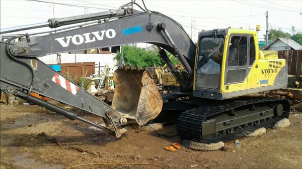 ขาย Volvo 210 blc ไฟฟ้าครบ ช่วงล่างเต็ม ระบบดี เอกสารเล่มทะเบียน ขาย Volvo 210 blc ไฟฟ้าครบ ช่วงล่างเต็ม ระบบดี เอกสารเล่มทะเบียน