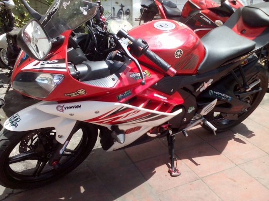 ขาย Yamaha R15 ปี 58 เครื่องดีเดิมๆ ภายนอกสวยไม่มีรอยล้ม แต่งภายนอกตามรูป ยางนอกหน้า-หลังดอกเต็ม ภาษีเต็ม เล่มพร้อมชุดโอน ขาย Yamaha R15 ปี 58 เครื่องดีเดิมๆ ภายนอกสวยไม่มีรอยล้ม แต่งภายนอกตามรูป ยางนอกหน้า-หลังดอกเต็ม ภาษีเต็ม เล่มพร้อมชุดโอน