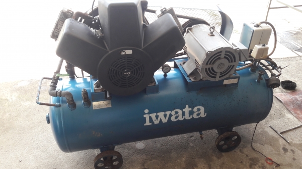 ปั๊มลม IWATA SP-75PB