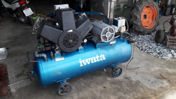 ปั๊มลม IWATA SP-75PB