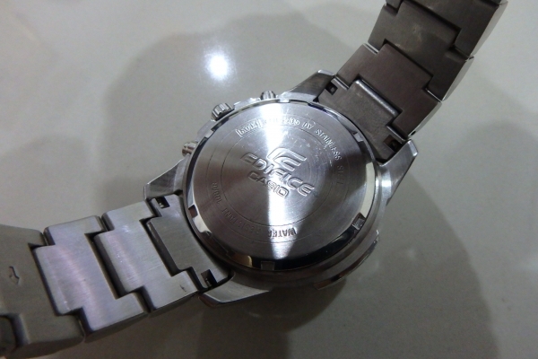 นาฬิกา Casio Edifice Chronograph รุ่น EFR-535 สภาพใหม่ ส่งฟรี