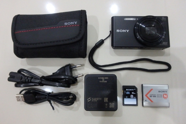กล้อง SONY รุ่น DSC-W830 สีดำ 20.1 MP ซอง ที่ชาร์ท เมม 8 GB สภาพใหม่ ส่งฟรี