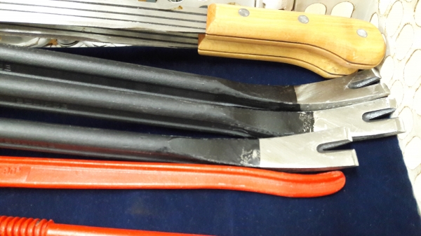 ขายชแลงอังกฤษ ยาว18" มีขนาด24",36" หนาแข็งแรงมีน้ำหนักEclipse Made in England.ใหม่