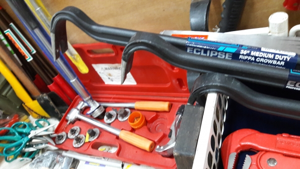 ขายชแลงอังกฤษ ยาว18" มีขนาด24",36" หนาแข็งแรงมีน้ำหนักEclipse Made in England.ใหม่