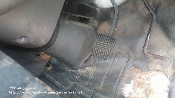 สินค้าเก่านอก ขายถูกด่วนๆ หัวเก๋งรถบรรทุก 6 ล้อกลาง /CABIN NISSAN รุ่น :PU41H4 (มีขาหลัง/รุ่นยกหัวได้/มีเฉพาะหัวเก๋ง) ราคาเพียง 36,000 บาท สนใจรีบติดต่อ 0819337688