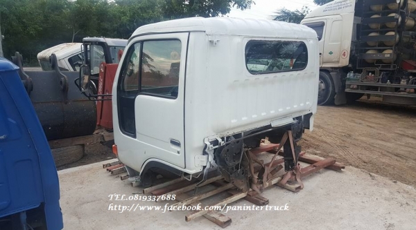 สินค้าเก่านอก ขายถูกด่วนๆ หัวเก๋งรถบรรทุก 6 ล้อกลาง /CABIN NISSAN รุ่น :PU41H4 (มีขาหลัง/รุ่นยกหัวได้/มีเฉพาะหัวเก๋ง) ราคาเพียง 36,000 บาท สนใจรีบติดต่อ 0819337688