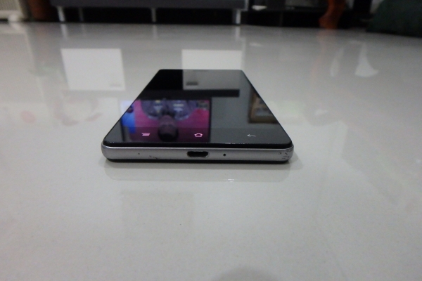 OPPO Mirror 5 Lite มีประกันศูนย์ถึง กค.60 ที่ชาร์ท ส่งฟรี