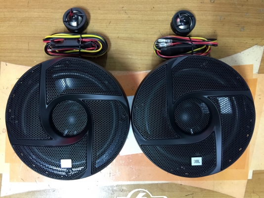 ขายลำโพงแยกชิ้น JBL รุ่น GT6-6C ขนาด 6.5&quot; คุณภาพ Hi-end