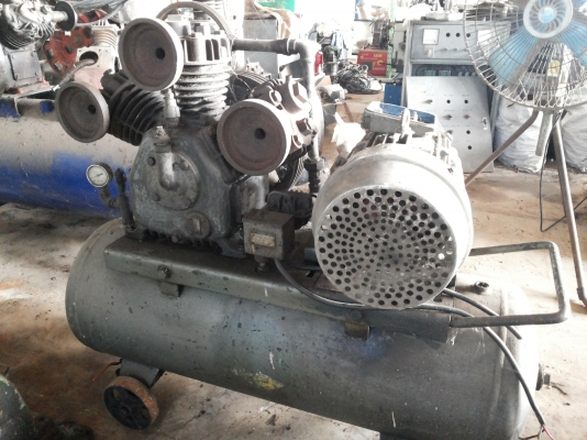 ปั้มลม 10 แรง japan