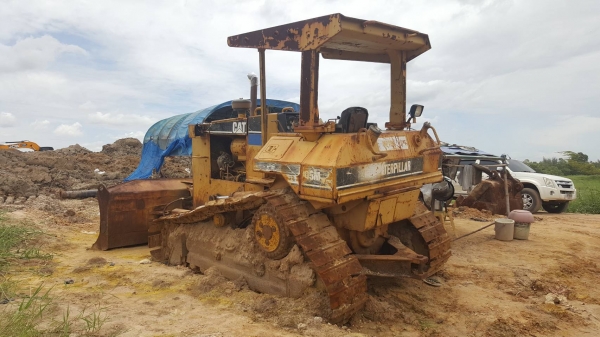 ขาย รถแทรคเตอร์ CAT D5M ตีนไก่ เครื่องดี ช่วงล่างเต็ม รถพร้อมใช้งาน เอกสารเล่มทะเบียนครบ