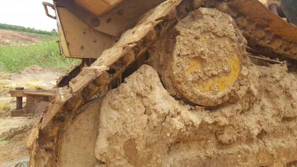 ขาย รถแทรคเตอร์ CAT D5M ตีนไก่ เครื่องดี ช่วงล่างเต็ม รถพร้อมใช้งาน เอกสารเล่มทะเบียนครบ