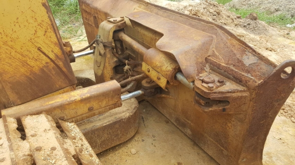 ขาย รถแทรคเตอร์ CAT D5M ตีนไก่ เครื่องดี ช่วงล่างเต็ม รถพร้อมใช้งาน เอกสารเล่มทะเบียนครบ