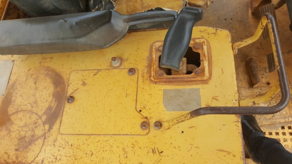 ขาย รถแทรคเตอร์ CAT D5M ตีนไก่ เครื่องดี ช่วงล่างเต็ม รถพร้อมใช้งาน เอกสารเล่มทะเบียนครบ