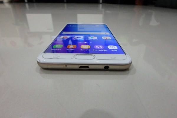 Samsung Galaxy J7 Prime ทอง สภาพใหม่ ยกกล่อง ติดฟีล์มแล้ว ประกันศูนย์ถึง เม.ย.61 ส่งฟรี